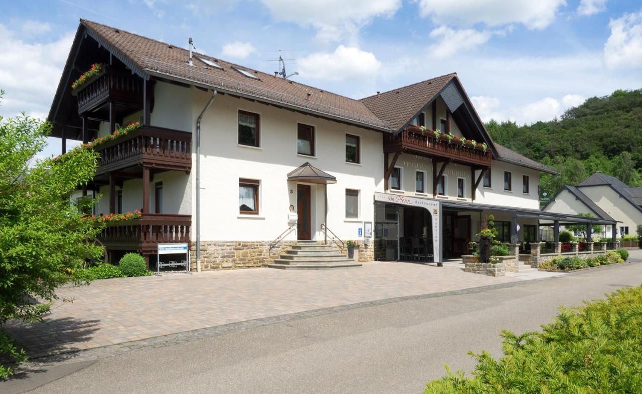 Restaurant - Pension Im Pfenn Irrhausen Exteriér fotografie