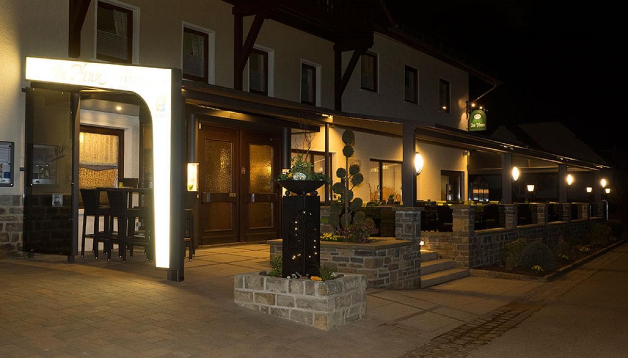 Restaurant - Pension Im Pfenn Irrhausen Exteriér fotografie