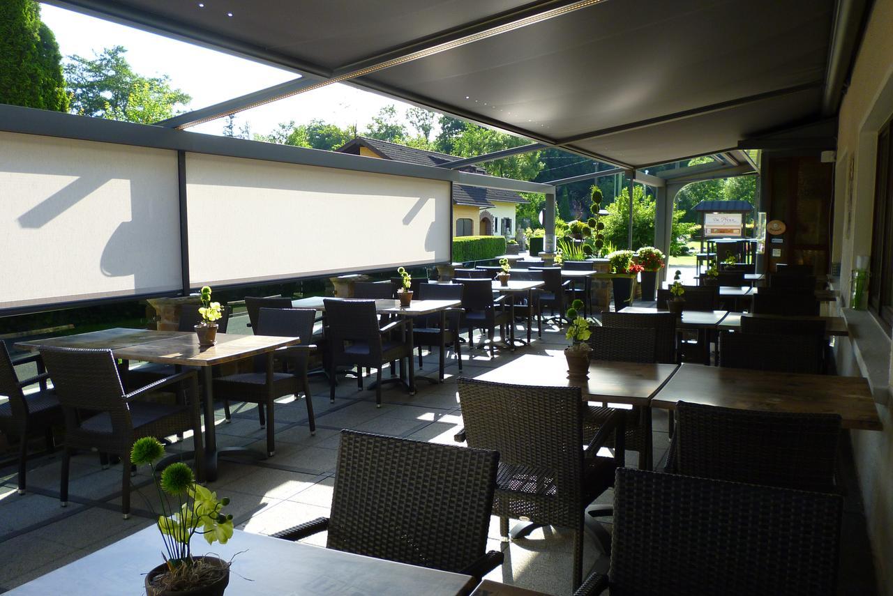 Restaurant - Pension Im Pfenn Irrhausen Exteriér fotografie