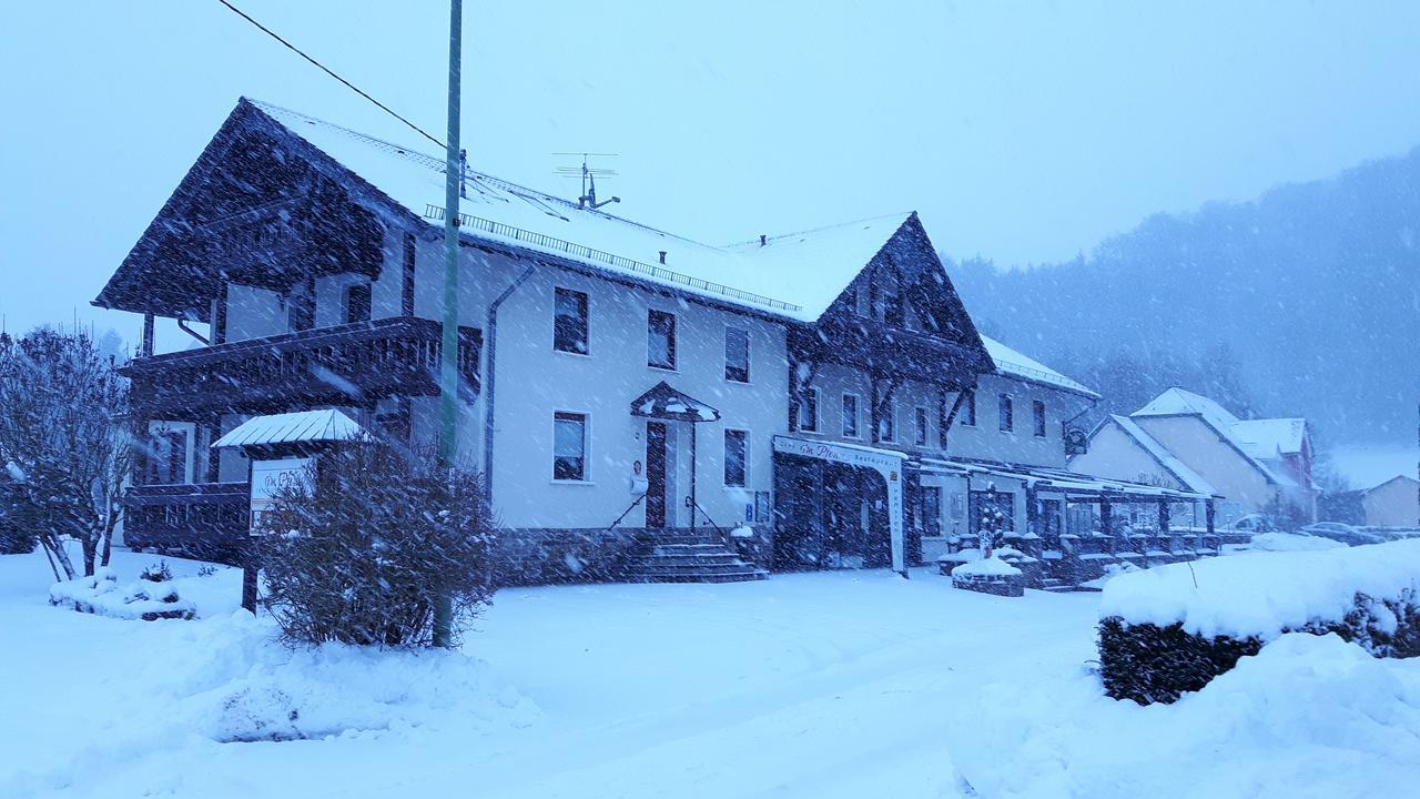 Restaurant - Pension Im Pfenn Irrhausen Exteriér fotografie