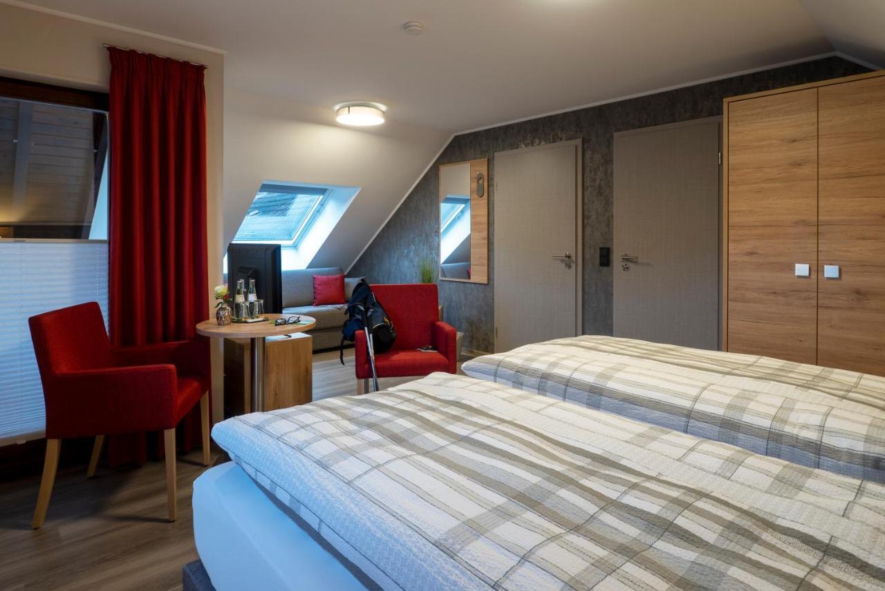 Restaurant - Pension Im Pfenn Irrhausen Exteriér fotografie